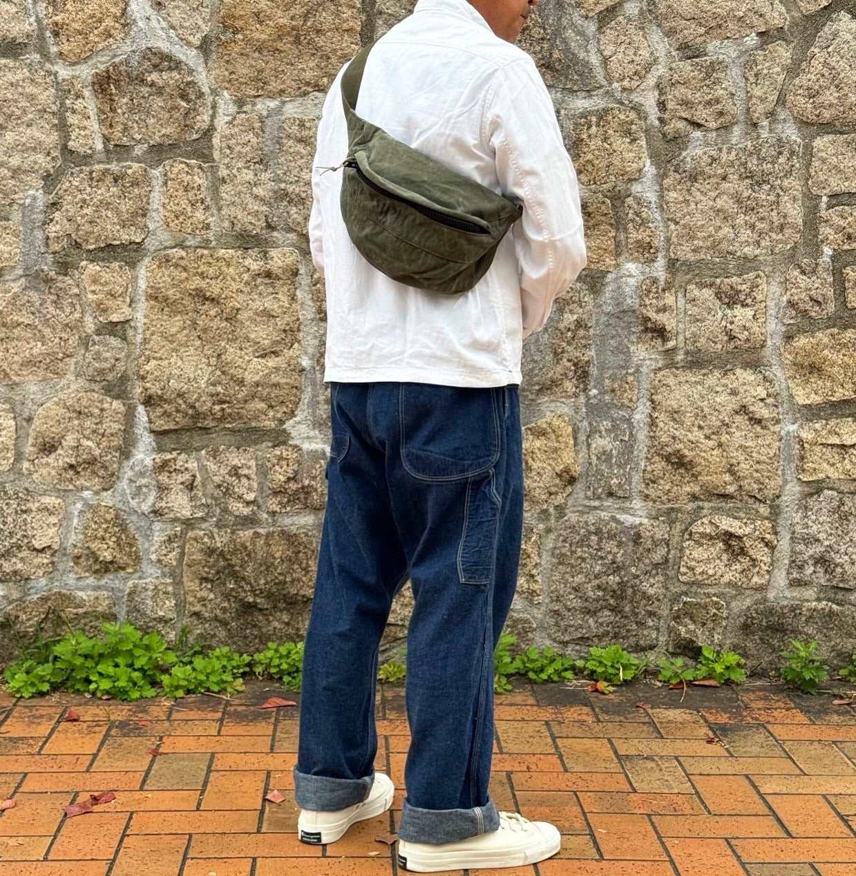 NO MORE WAR ノーモアウォー MILITARY キャンバスボディーバッグ RBMU2003